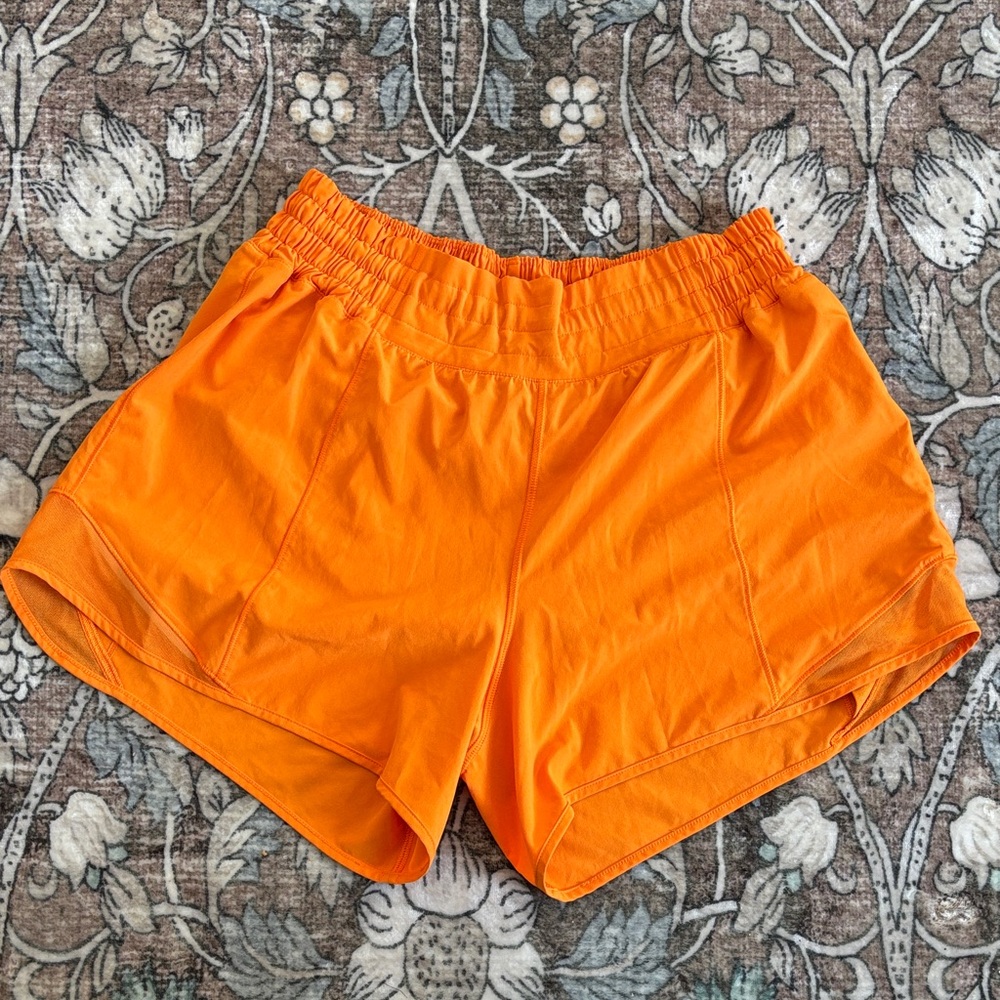 lululemon high-waisted 4" hotty hot shorts